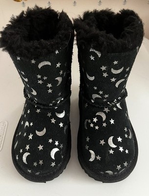 NEW  UGGs  Australia Kids Black Bailey Bow, Moon & Stars Boots US Size 6 Reduced