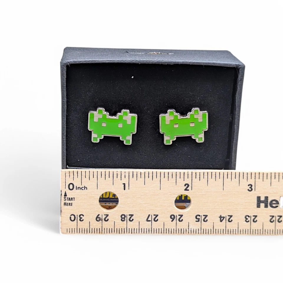 Vintage Atari Space Invaders Cufflinks Green Crab Invader - Image 3 of 3