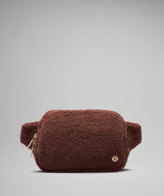 NWT LULULEMON EVERYWHERE BELT BAG FLEECE LARGE 2 L ONE SIZE (Brown Earth  Gold) | eBay