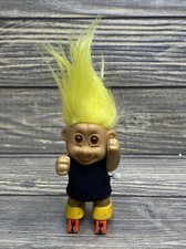 Vtg Remco Toy 1992 Wind-Up Troll Doll Yellow Hair Roller Skates Black Shirt 6  