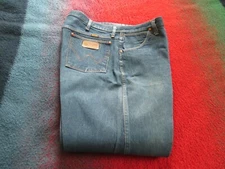 "Wrangler" Men's Blue Jeans 40 X 30 13MWZ