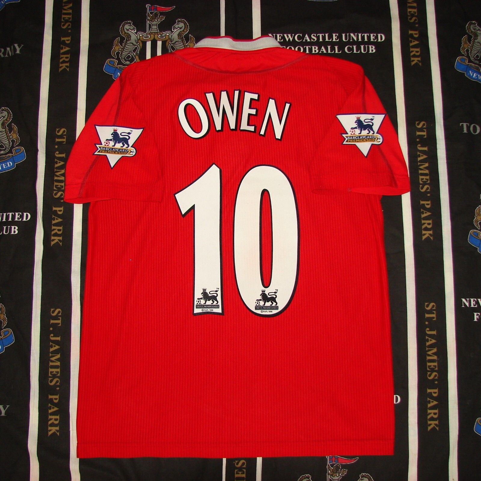 Liverpool Home Football Shirt Jersey 2002 2004 Reebok Michael Owen