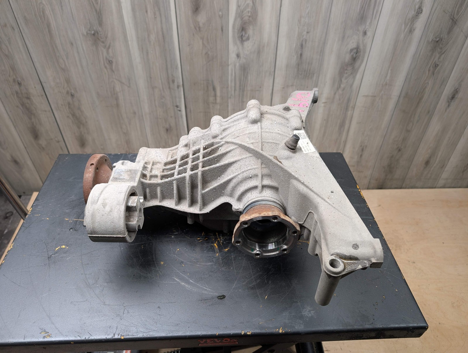 17-25 OEM AUDI A4 A5 AWD Quattro 2.0L Rear Axle Differential Carrier