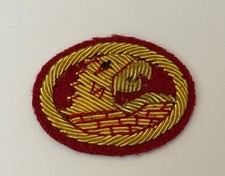 Polizei - gesticktes Korpsabzeichen / Adler für Tellerkappe - rechts schauend