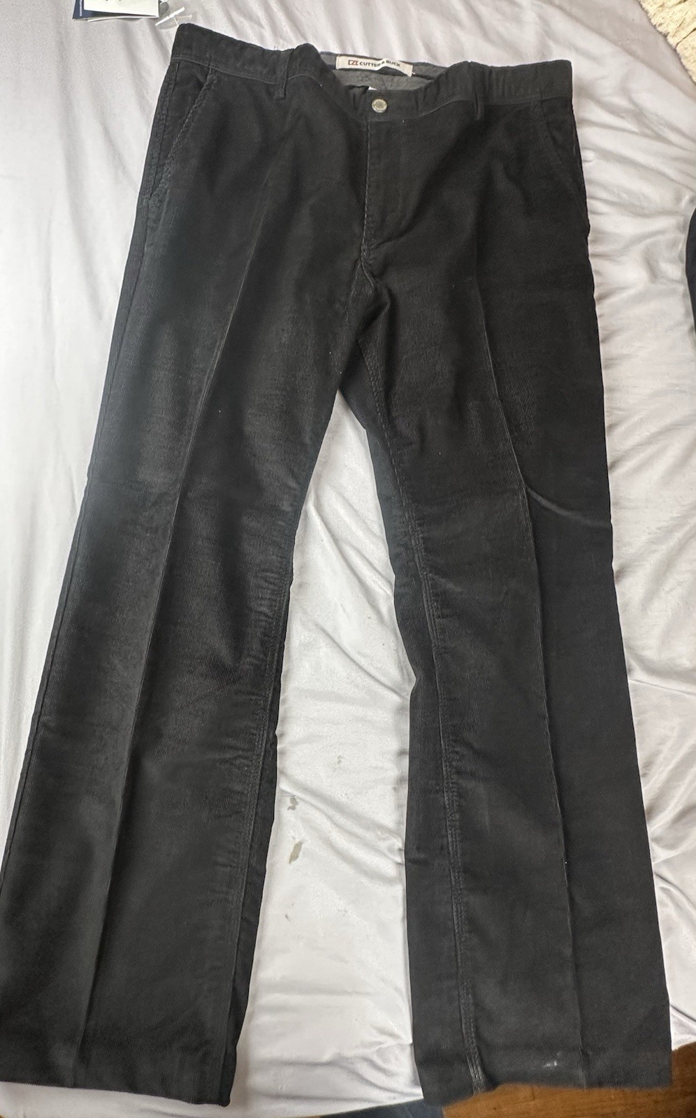 Cutter & Buck Pants Corduroy Mens 40x32 Black Flat Front Dressy Golf Career Pant