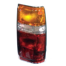 Body Parts Taillight Assembly TO2801104V