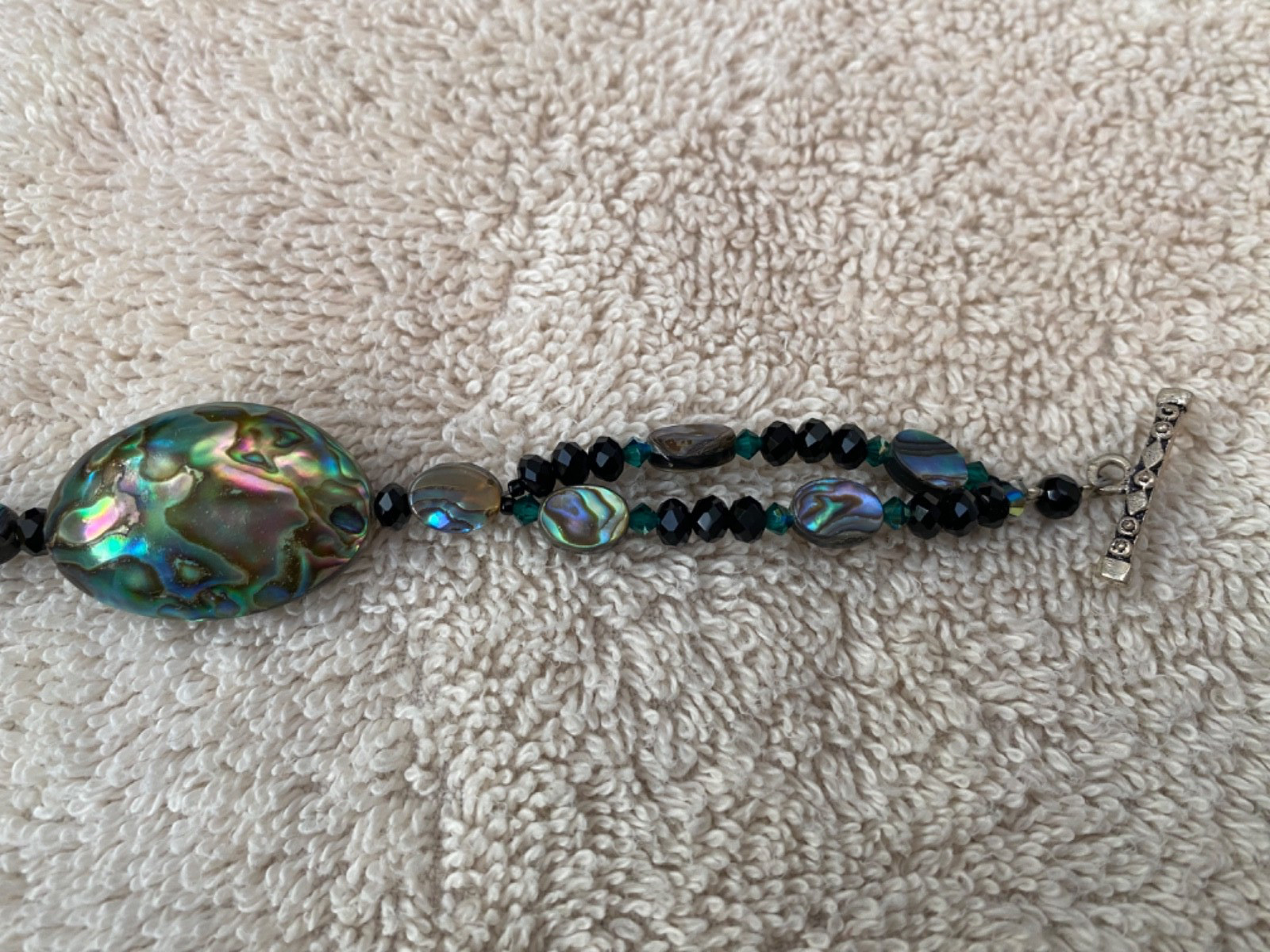 Beaded bracelet featuring abalone shell nuggets, … - image 3