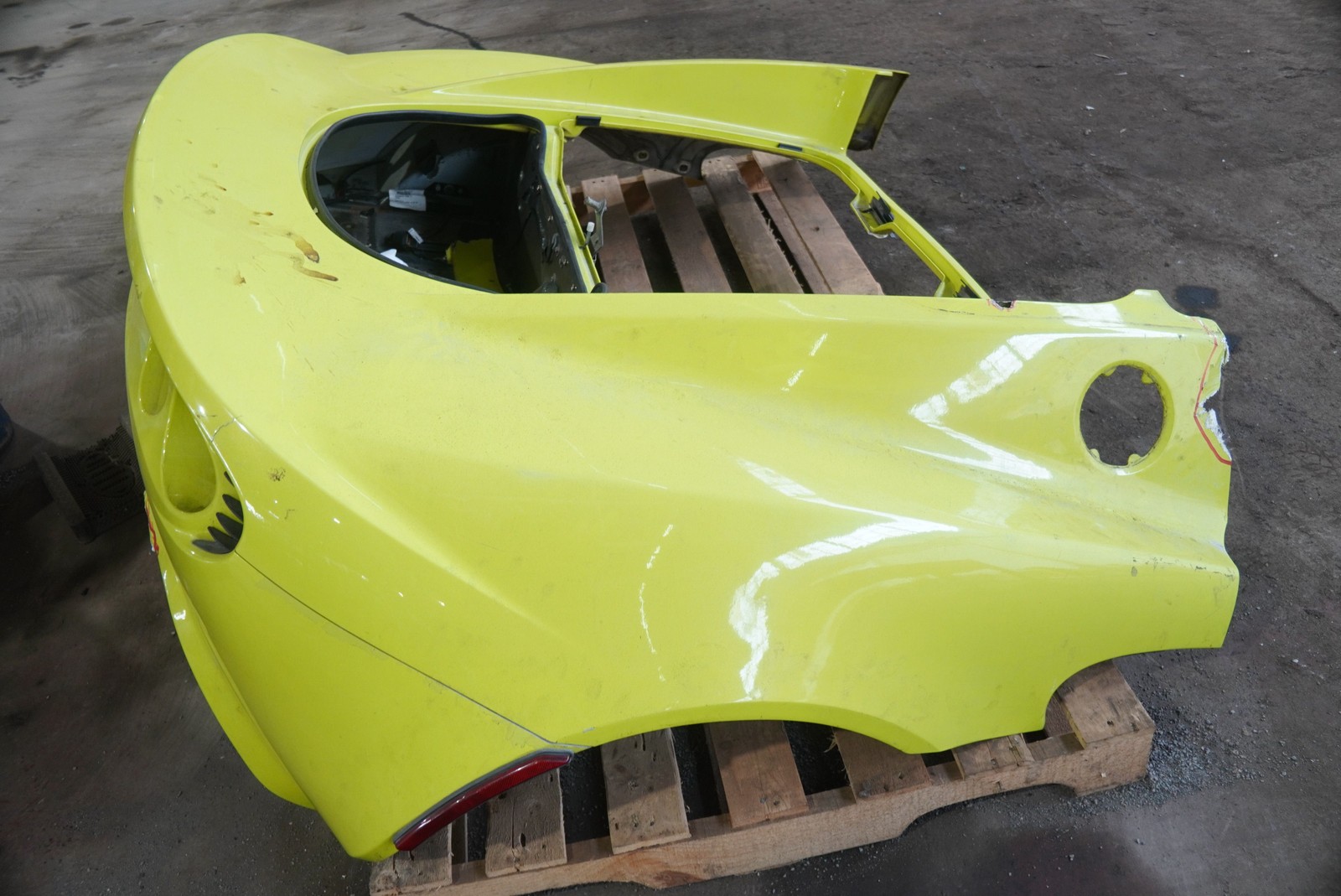 Rear Bumper Clamshell Body Shell Cover Tub H121B0009K Lotus Elise 2004-11 *Note*
