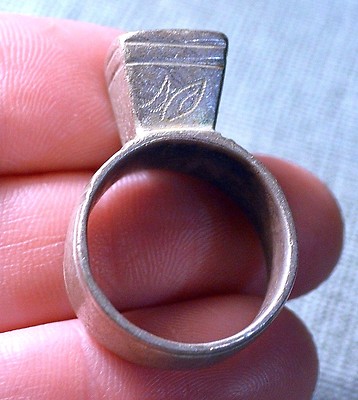 Antique African Tuareg Tribe Ethnic Silver Tribal Ring Niger Africa Ring Size 9 Antique African Tuareg Tribe Ethnic Silver Tribal Ring Niger Africa Ring Size 9