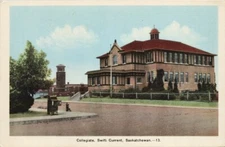 Collegiate Swift Current SK Saskatchewan c1943 PECO Postcard G49