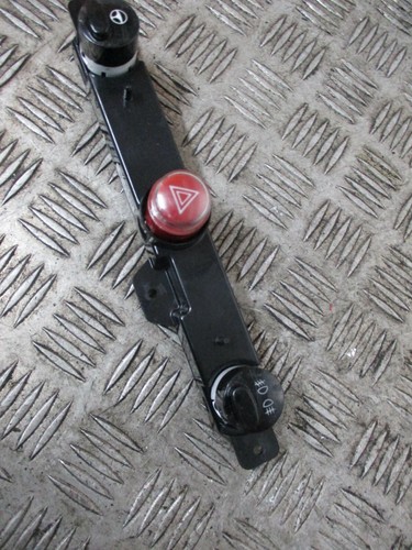 2015 FIAT 500 HAZARD + FRONT & REAR FOGS + POWER STEERING SWITCHES 73545110 - Picture 2 of 6