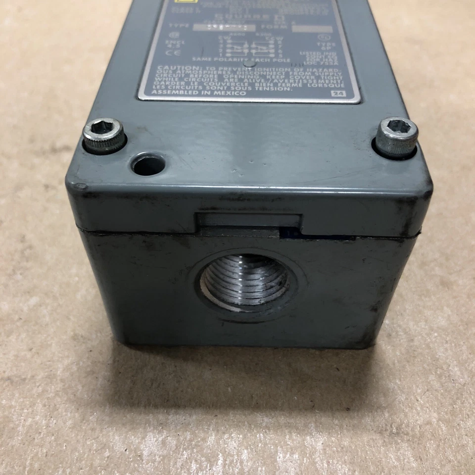 Square D 9007CR67T10 Limit Switch Series A Type 6P Neutral Position - Image 3 of 4