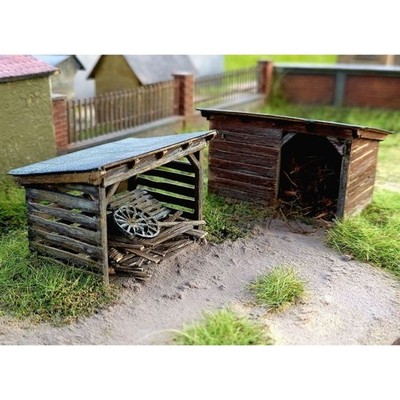2x Holzschuppen 1:87 / Spur H0 - Laser Cut Bausatz - Eisenbahn Modellbau
