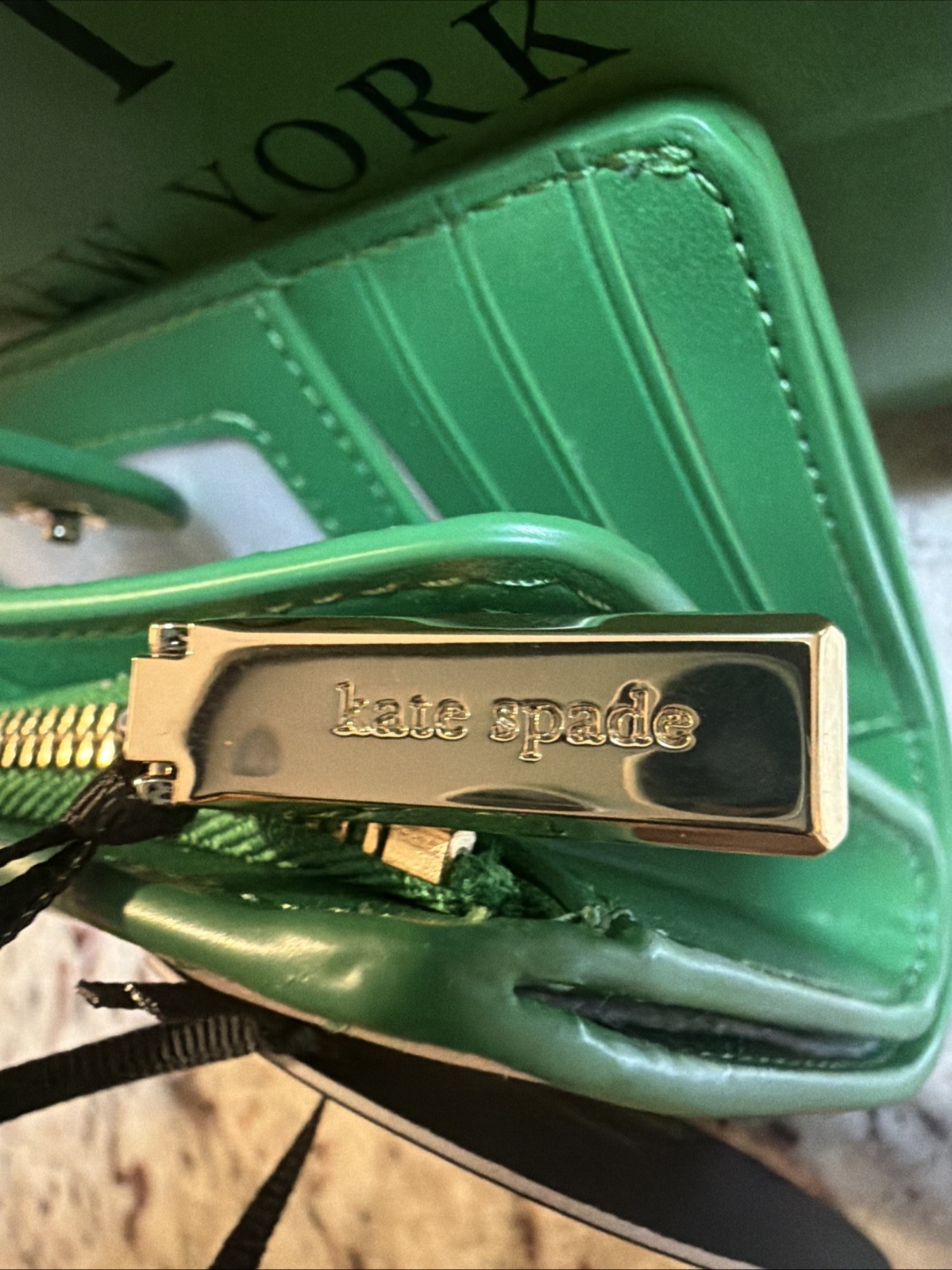 Kate Spade Peanuts x KSNY Medium Bifold Wallet KM584 CU3 Cream Multi