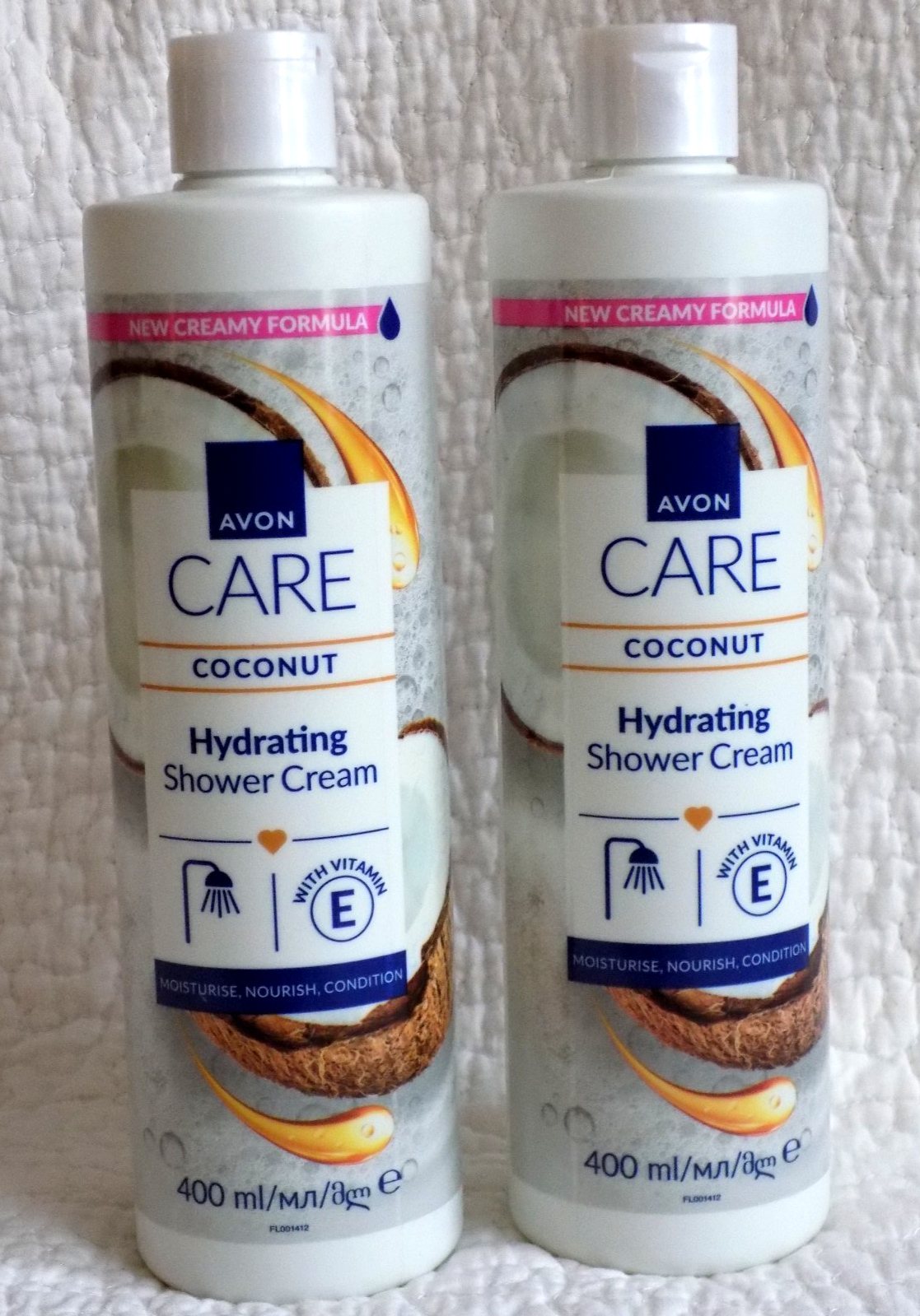 AVON 2 x CARE ~ COCONUT HYDRATING SHOWER CREAMS / BODY WASHES ~ 400ml each *NEW*