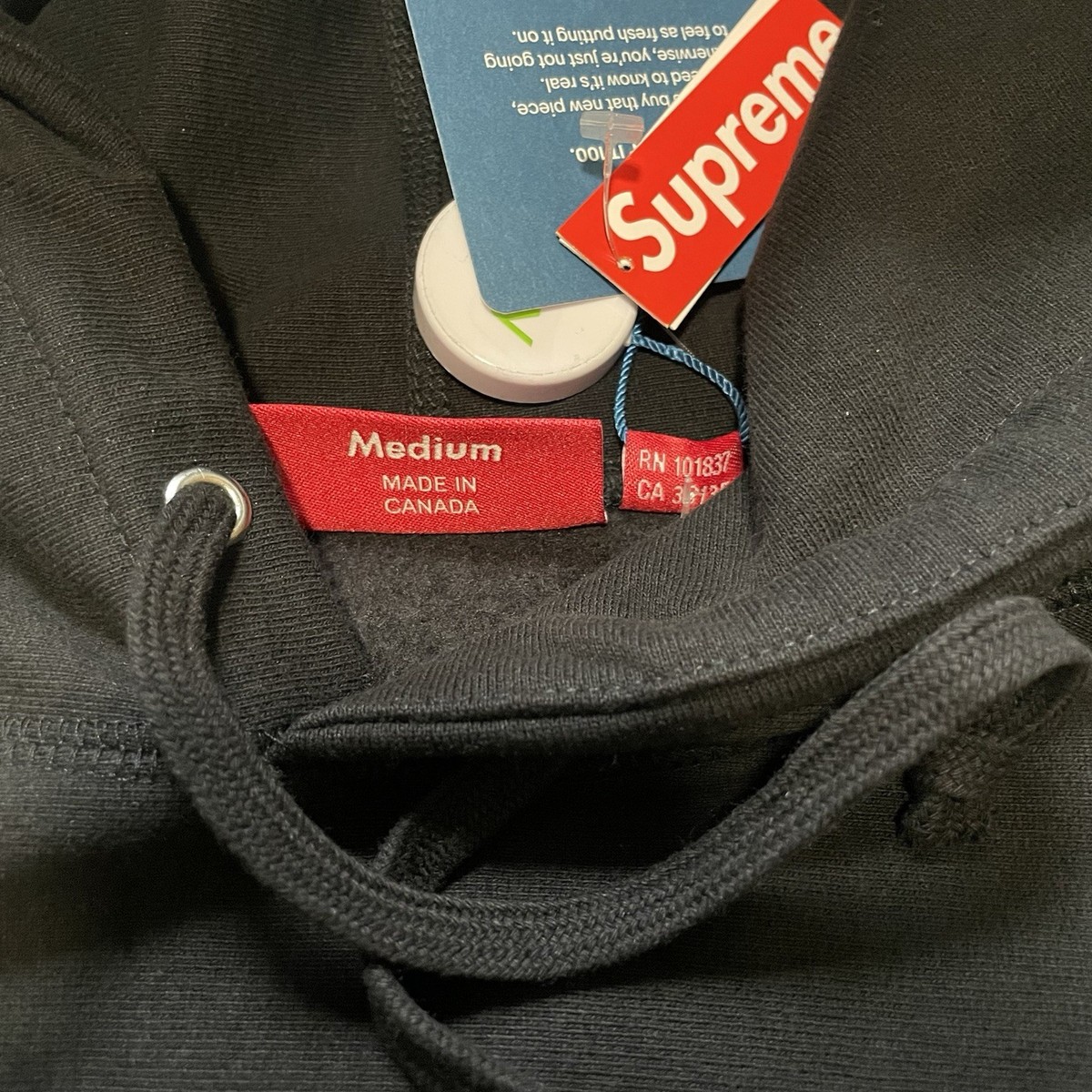 Supreme Box Logo Hoodie (FW25) size M Black Hooded Sweatshirt