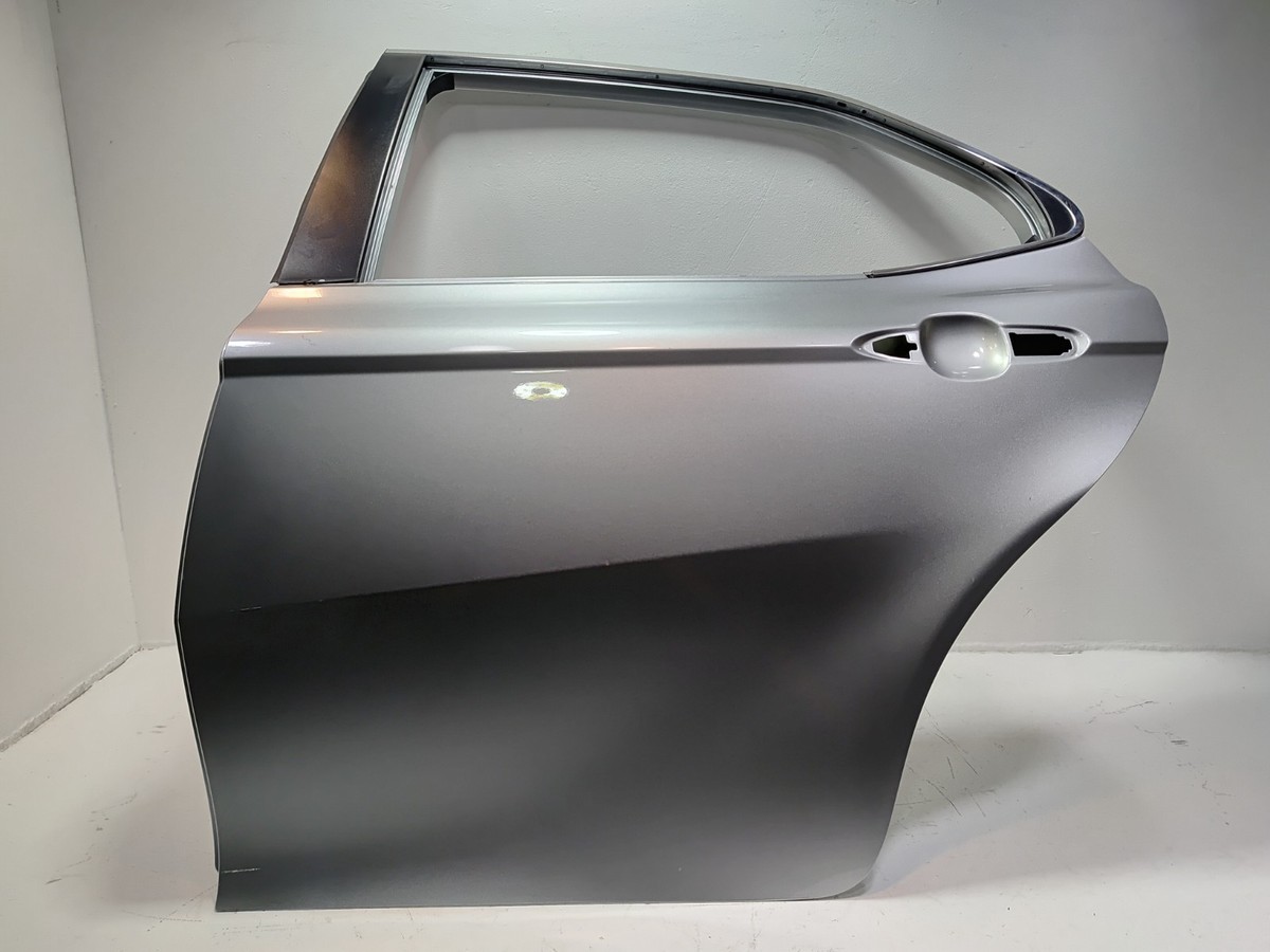 内田　新哉　Sea Breeze シリアルナンバー有り　PLE-3720 2018-2024 TOYOTA CAMRY REAR LEFT DRIVER SIDE DOOR SHELL PANEL *1J9