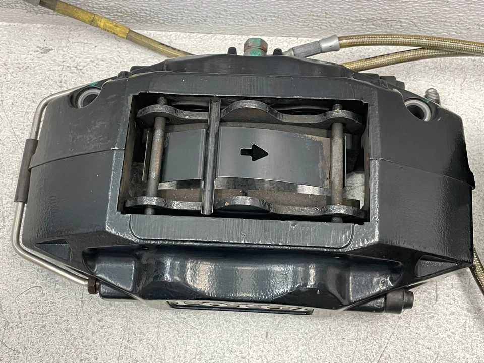 Juego de pinzas de freno delanteras traseras izquierda derecha Lotus Evora 2010-2014 negras 1612 OEM Foto 2 de 4