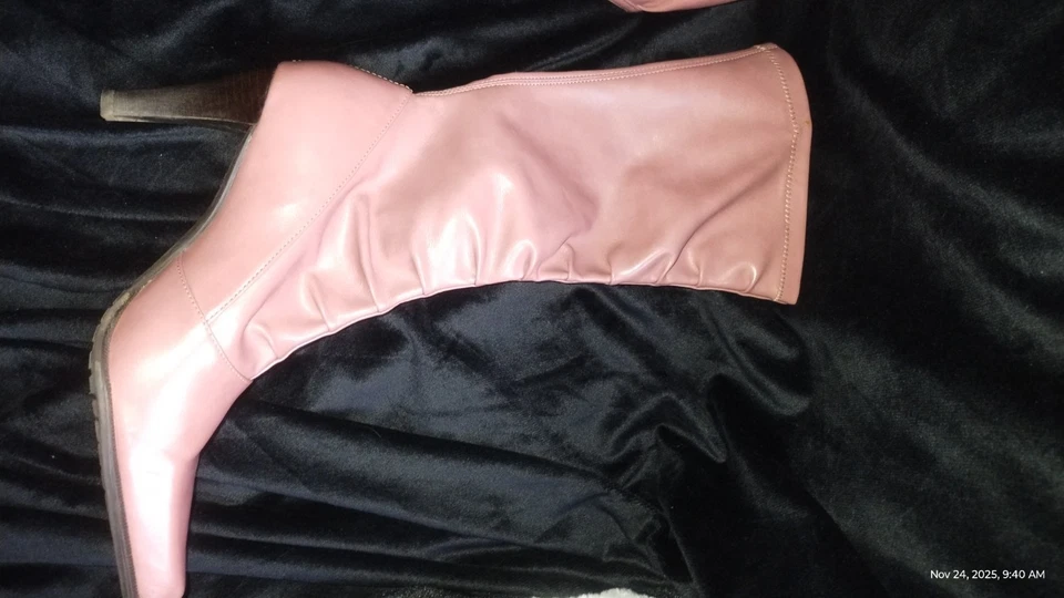 Botas de becerro de cuero sintético rosa/malva talla 7,5 FRANCO SARTO Foto 3 de 4