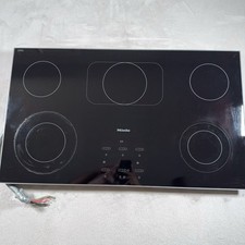 Miele KM5676 36 Touch Control Smoothtop Elect...