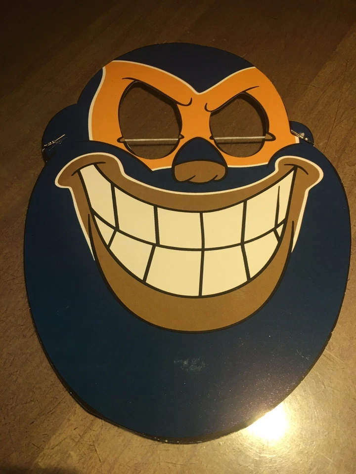 ADULT ROB ZOMBIE THE HAUNTED WORLD OF EL SUPERBEASTO CARTON MASK COSTUME - Image 3 of 4