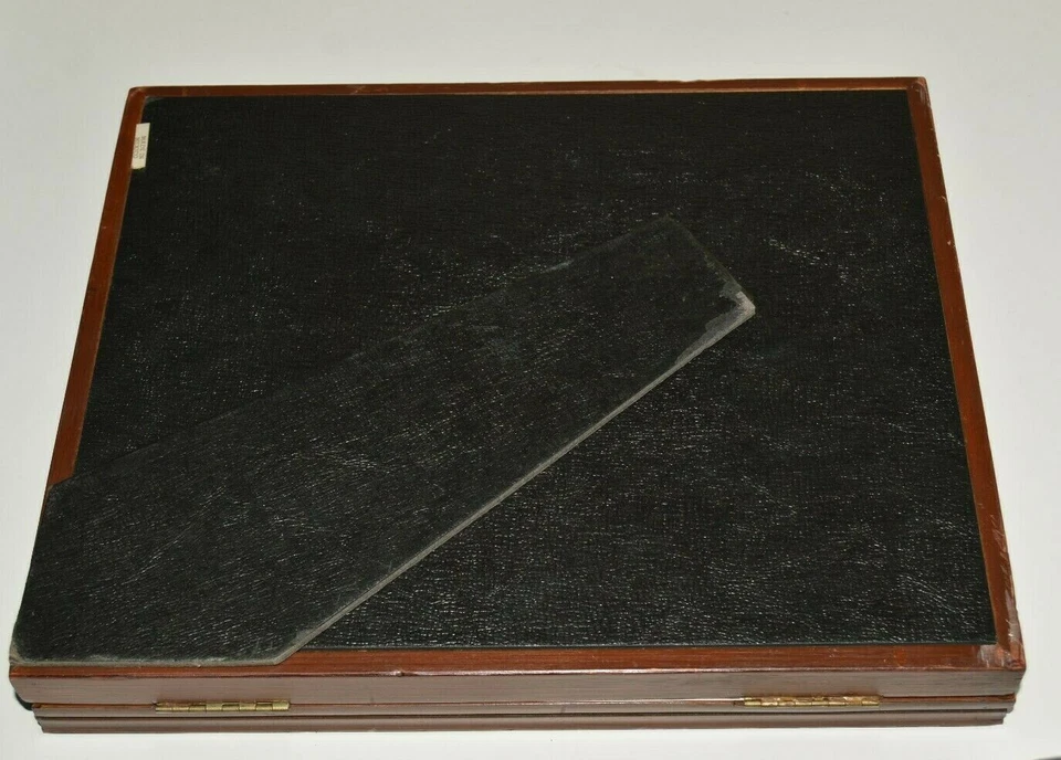 Caja de almacenamiento álbum de fotos vintage blanca de seis peniques para regalo de boda RARO Foto 2 de 4