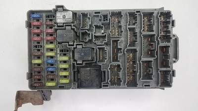 2002 - 2006 FACTORY Fuse Box Engine Compartment LX Honda CR-V OEM | eBay