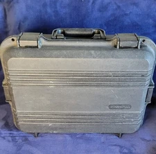 Doskocil Large (17"×12"×6") Pistols/Cameras All-Weather Seal Case w/ Foam Lining