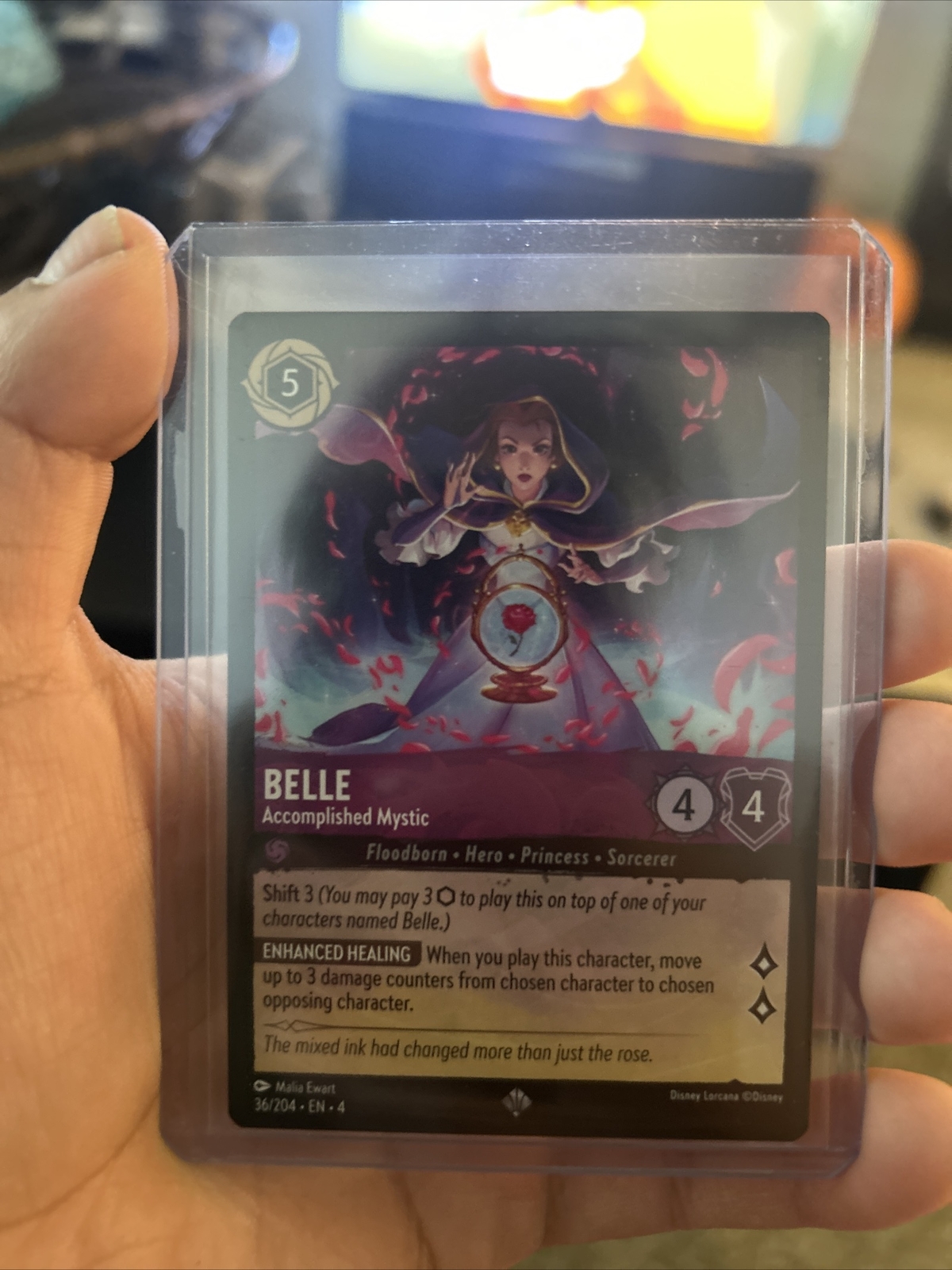 Disney Lorcana: BELLE Accomplished Mystic 36/204 Ursula's Return - NM