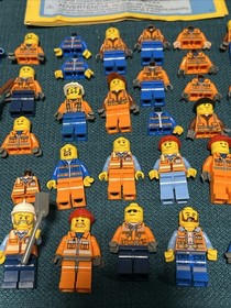 MASSIVE Lego Construction Lot City Minifigure Part 7638,60152,5930,60181,60026 +