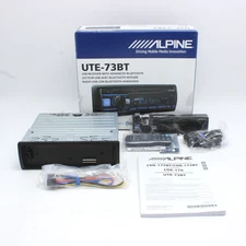 Alpine USB Digital Media Receiver With Advanced Bluetooth In Black UTE-73BT