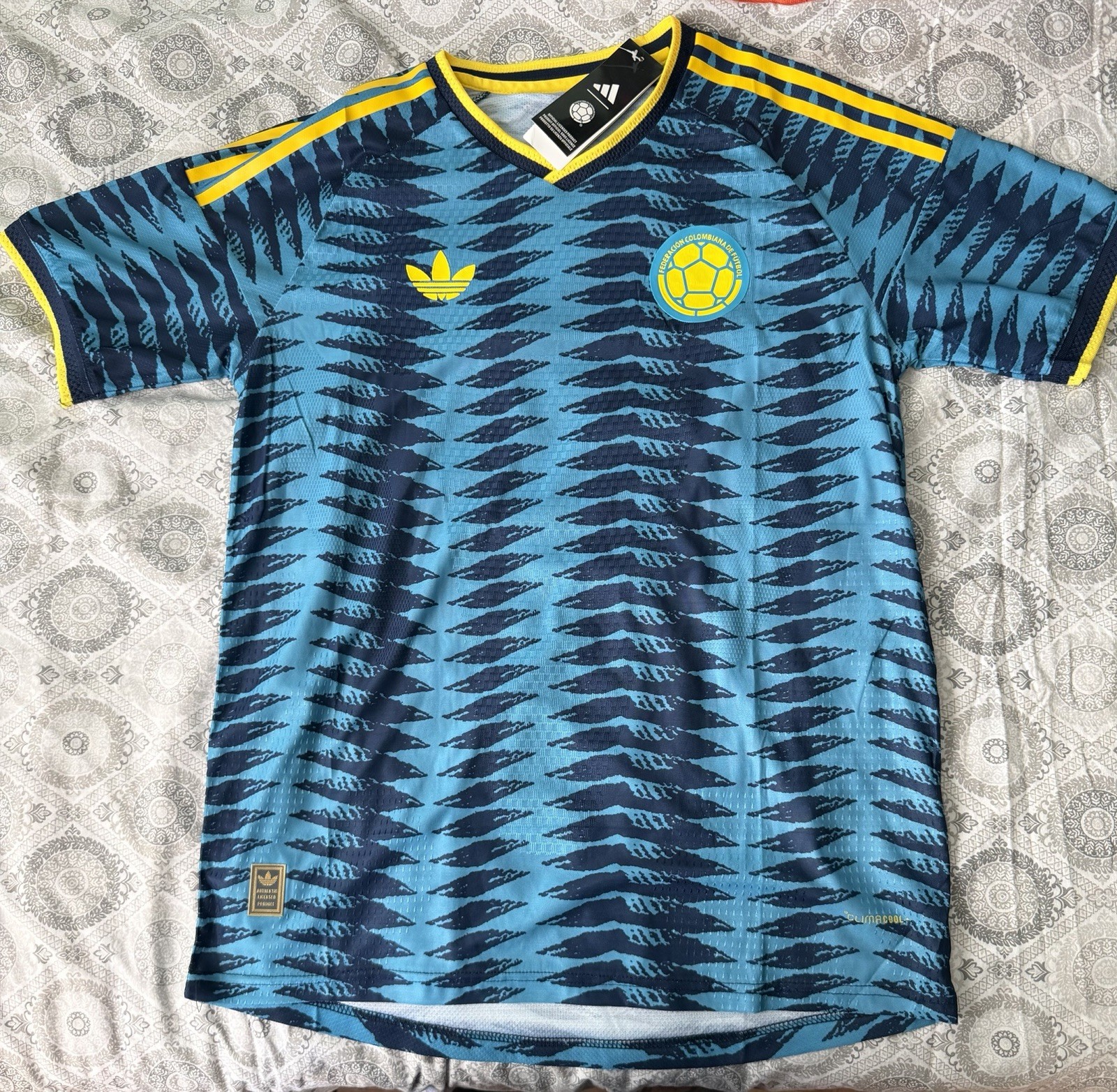 Colombia 2026 World Cup Away Jersey | Vintage Soccer M