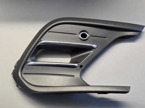 VW Polo  VI 2G Abdeckung Blende Stoßstange vorne rechts 2GS853666G