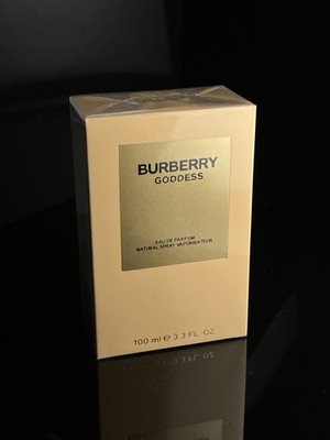 Burberry Goddess Eau de Parfum Natural Spray Vaporisateur 3.3 fl oz Regular Size