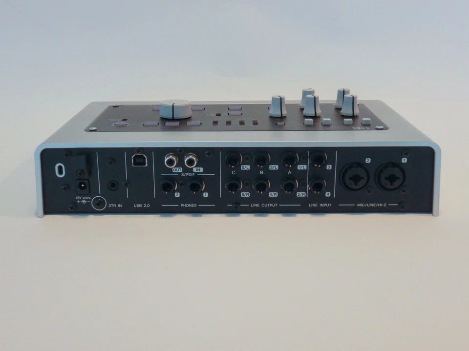 Steinberg UR28M USB Audio Interface Studio Controller 6in/8out - Image 2 of 4