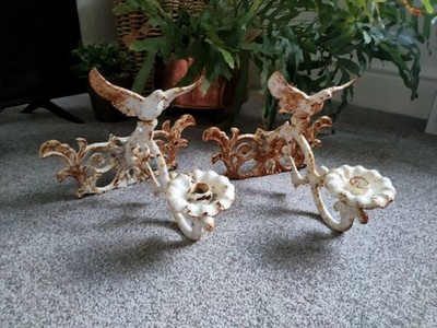 Paar französische Kerzenleuchter, dekretiver Gusseisen figurative Taube Kerzenhalter X2