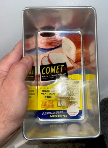 VINTAGE BRAND NEW! “COMET” Aluminum Bread Loaf Baking Pan - Kitchen/MOVIE PROP?
