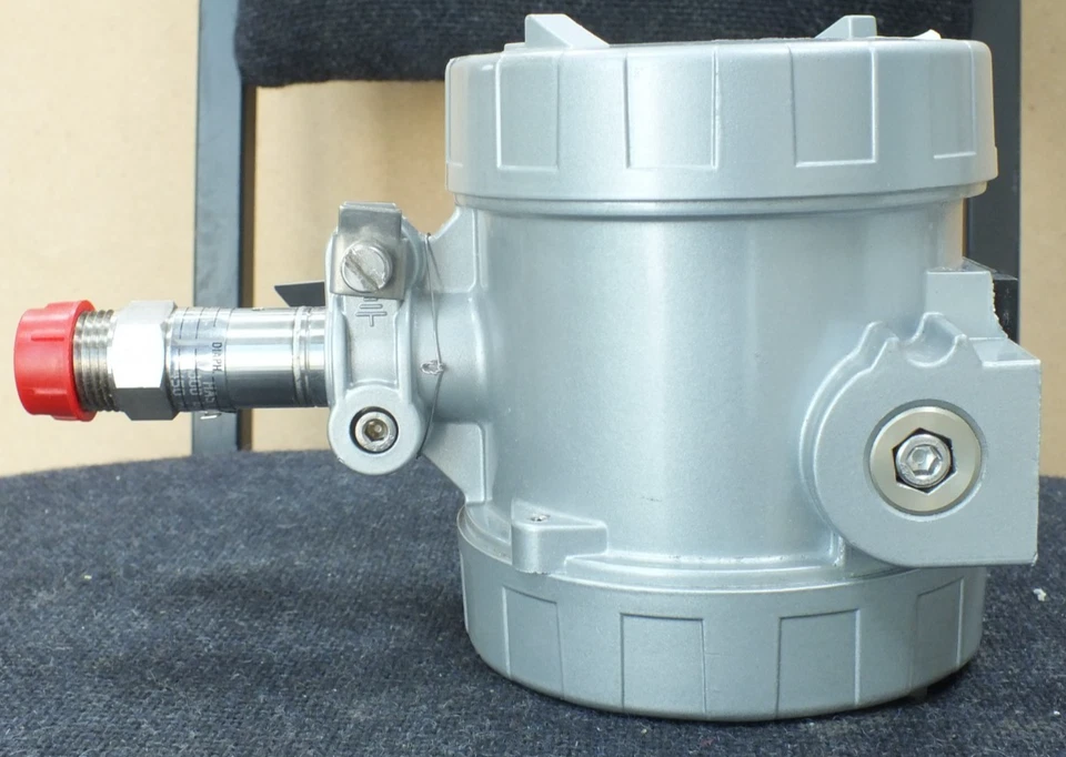 BAILEY 8P A8PRQ720-1-0 PRESSURE TRANSMITTER 5750 PSI - Image 4 of 4