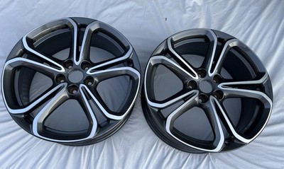 Zwei Nagelneue 18 x7,5J Alufelgen. Original GM für Opel Corsa E /Adam S