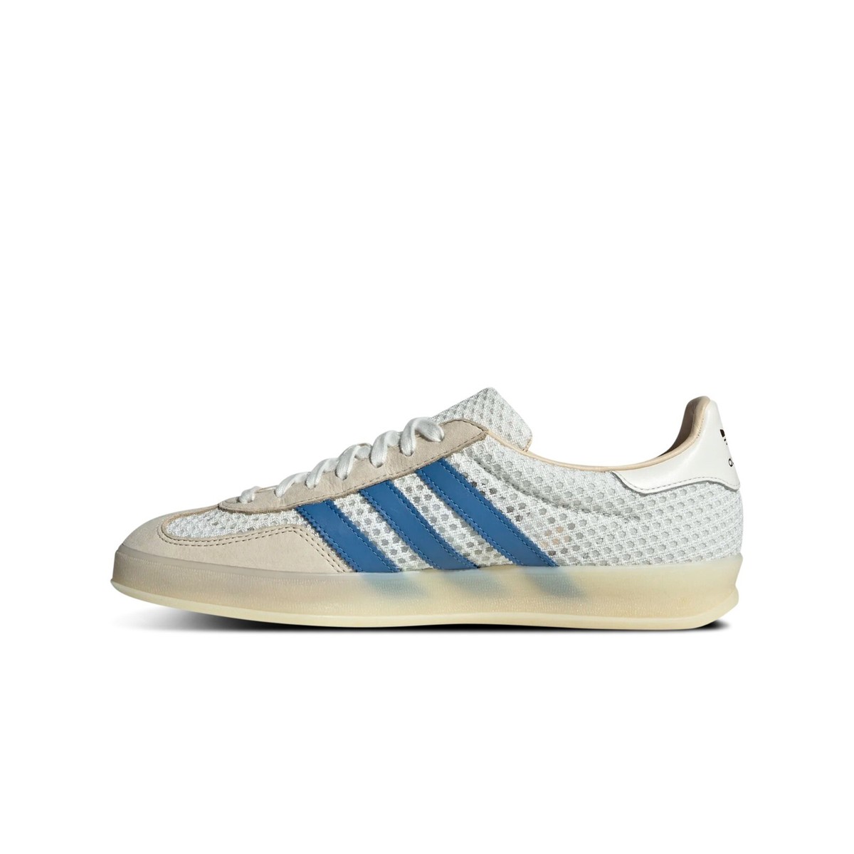  GAZZELLE INDOORスニーカー Adidas Originals Gazelle Indoor (Off White/Focus Blue/Warm Vanilla