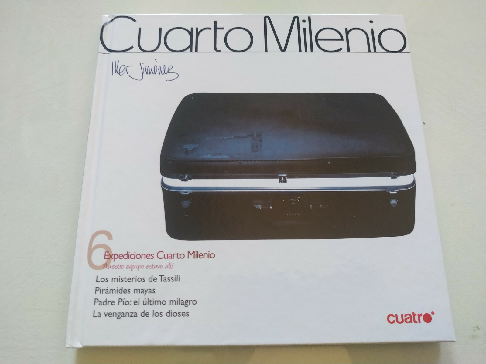 Cuarto Milenio Iker Jimenez Expeditions Volume 6 - DVD Book Spanish Am
