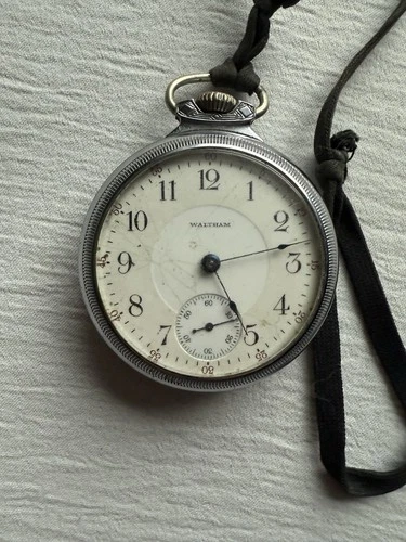 Antique 1909 Waltham Pocket Watch - PS Bartlett 17J Adjusted Stop Starts!