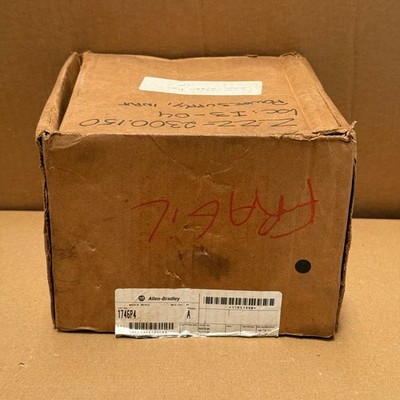 Allen-Bradley - 1746-P4 - SLC 500 Large Power Supply Module 120/240VAC, 10A