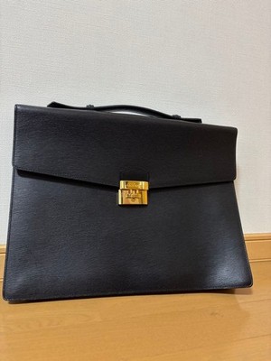 S.T. Dupont Business Briefcase Black Leather Gold Hardware Classic Design