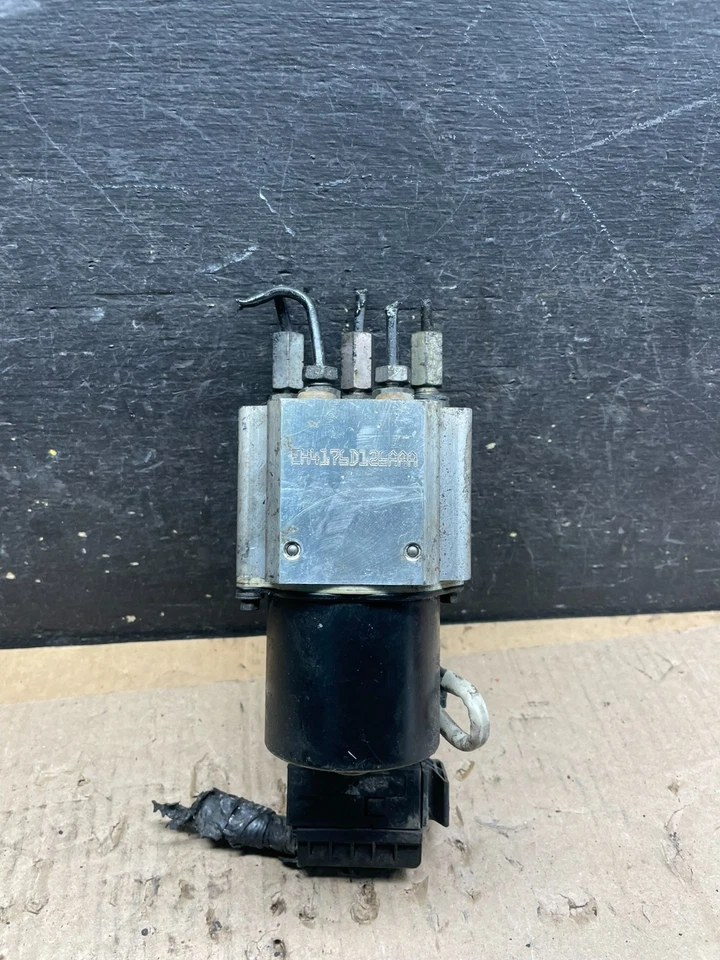 Ford E250 E350 Econoline 2004 2007 bomba de freno antibloqueo ABS antibloqueo u9120 DG Foto 3 de 4