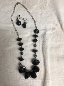 Black Short Beaded Necklace With Matching Pierced Earrings 