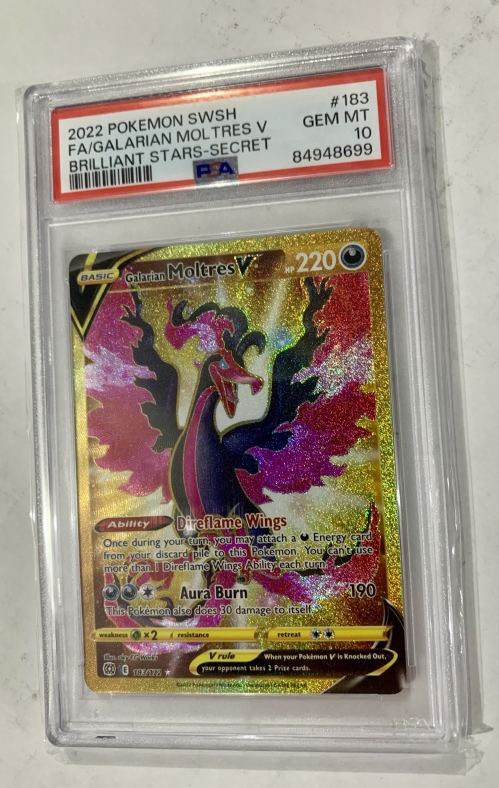 Pokémon GALARIAN MOLTRES V Brilliant Stars Card PSA 10 Secret Rare 183