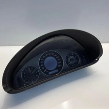 Compteur Mercedes 209