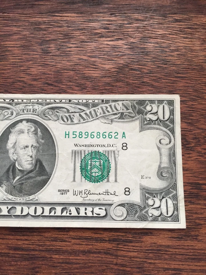 1977 20 DOLLAR BILL-SMALL FACE FEDERAL RESERVE NOTE-ST. LOUIS DISTRICT H #1 - Image 3 of 4