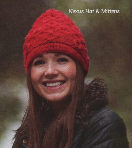 NEXUS Hat & Mitts Set - Knitting Pattern in 3 Sizes - Collinette Skye Aran - Picture 6 of 8